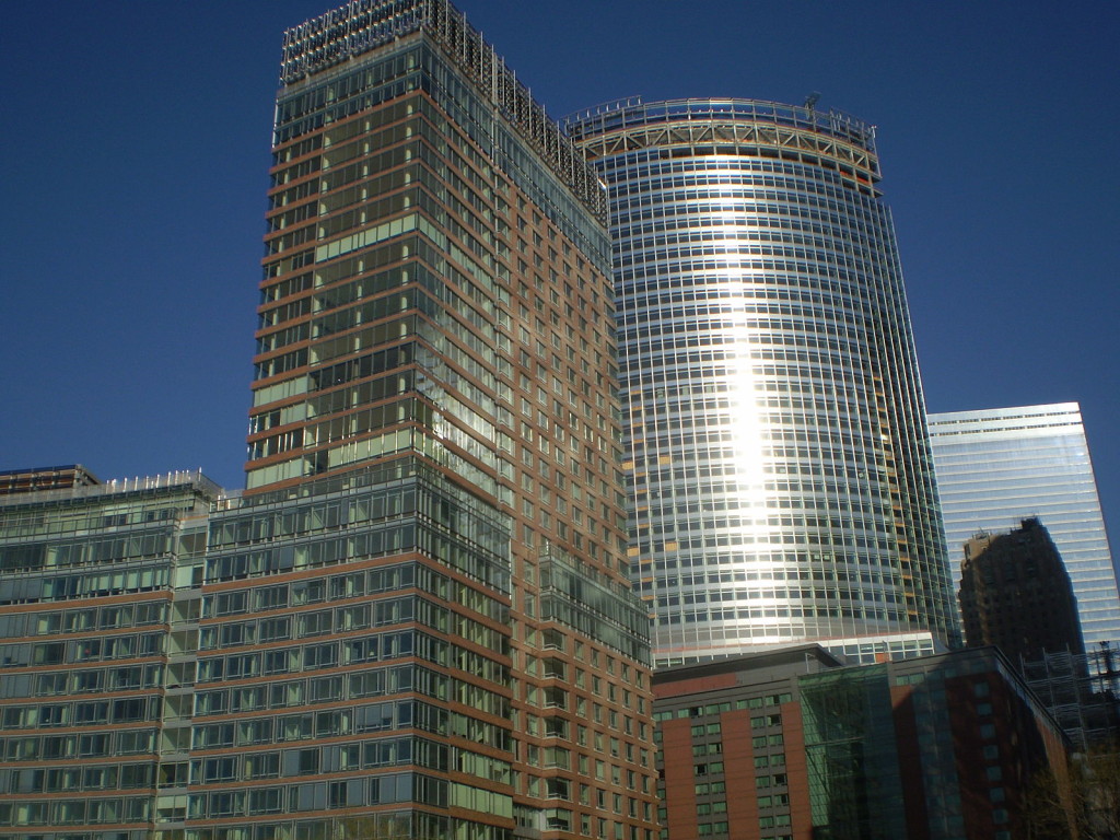 "Goldman Sachs New World Headquarters". Licensed under Public Domain via Wikimedia Commons