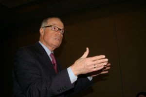 Business Ethics speaker Richard Bowen speaks to the Texas Chapter of ACUA